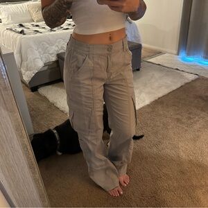 Women’s H&M cargo pants